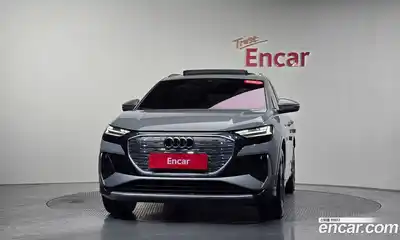 Audi Q4 e-tron 2022 0.2 Автомат в Москве № 229930, миниатюра 10