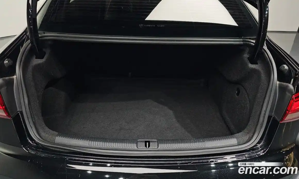 Audi A3 2018 2.0 Автомат в Москве № 229962, фото 17