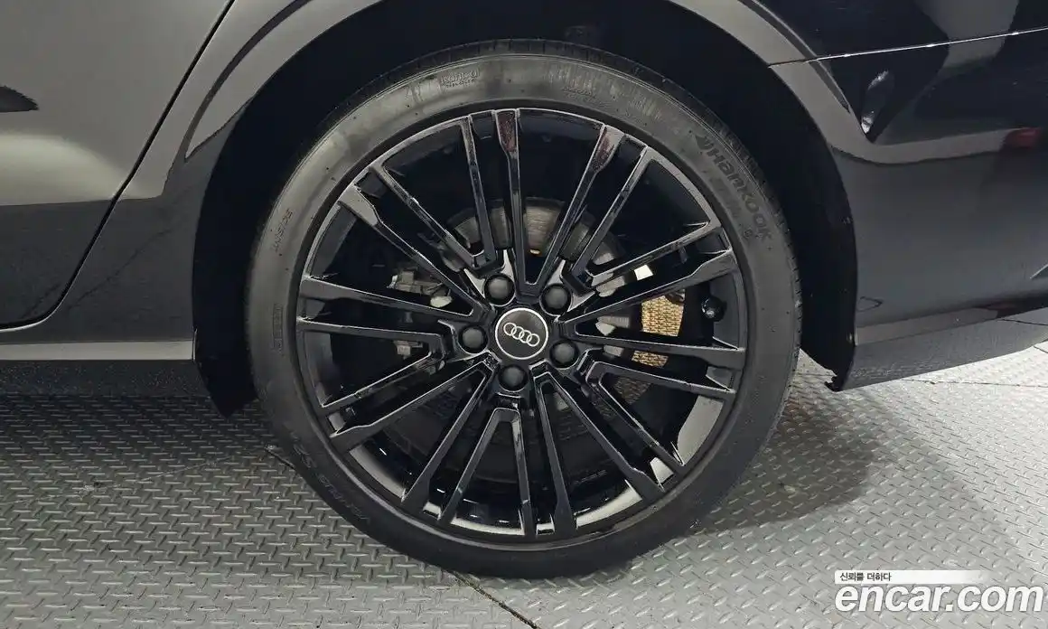 Audi A3 2018 2.0 Автомат в Москве № 229962, фото 4