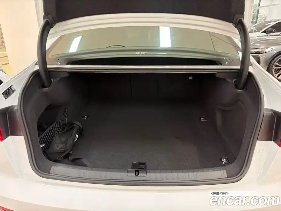 Audi A6 2025 2.0 Автомат в Москве № 230308, фото 19