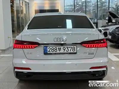 Audi A6 2025 2.0 Автомат в Москве № 230308, миниатюра 4