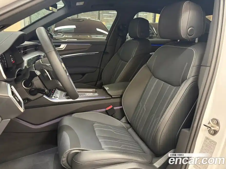 Audi A6 2025 2.0 Автомат в Москве № 230308, фото 10