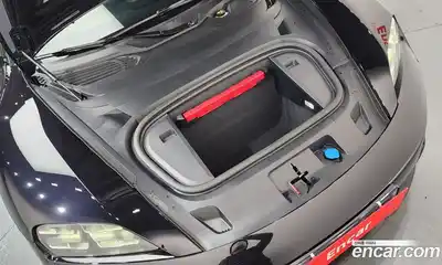 Porsche Taycan 2025 0.1 Автомат в Москве № 230907, миниатюра 3