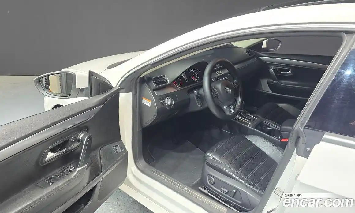 Volkswagen CC 2014 2.0 Автомат в Москве № 232264, фото 20
