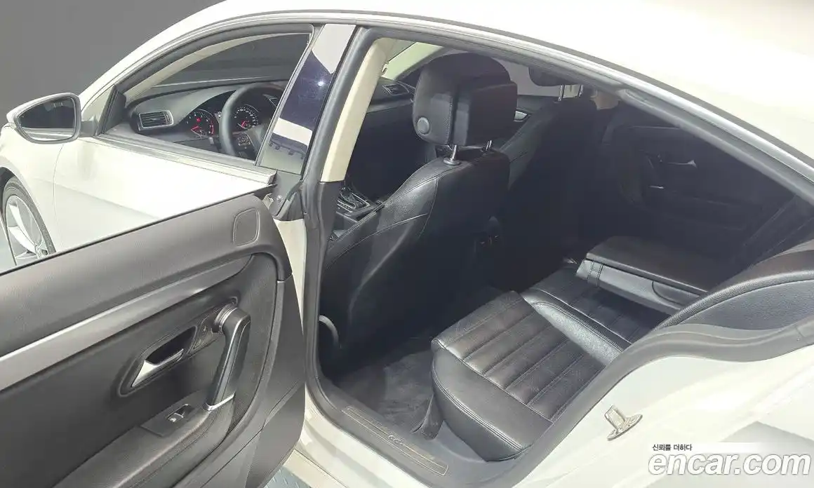 Volkswagen CC 2014 2.0 Автомат в Москве № 232264, фото 6