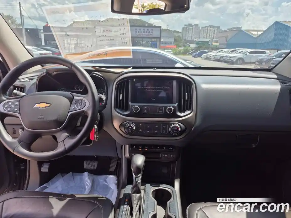 Chevrolet Colorado 2023 3.6 Автомат в Москве № 235355, фото 12