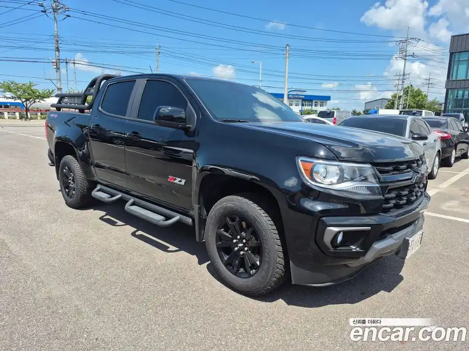 Chevrolet Colorado 2023 3.6 Автомат в Москве № 235355, фото 3
