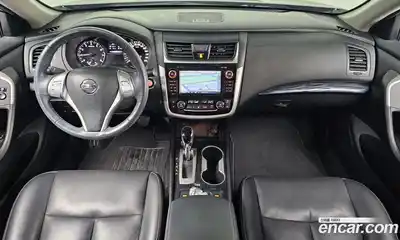Nissan Altima 2018 2.5 Автомат в Москве № 238202, миниатюра 2