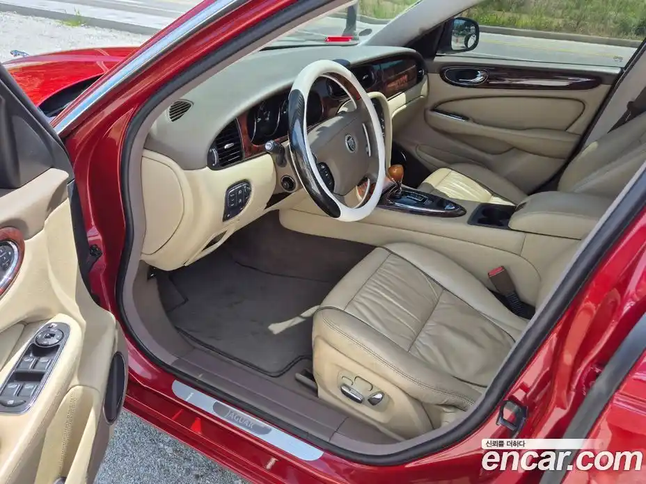 Jaguar XJ 2008 2.7 Автомат в Москве № 244084, фото 9