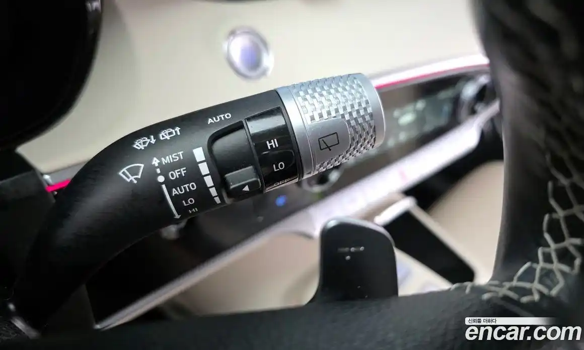 Genesis GV70 2024 2.5 Автомат в Москве № 24575, фото 3