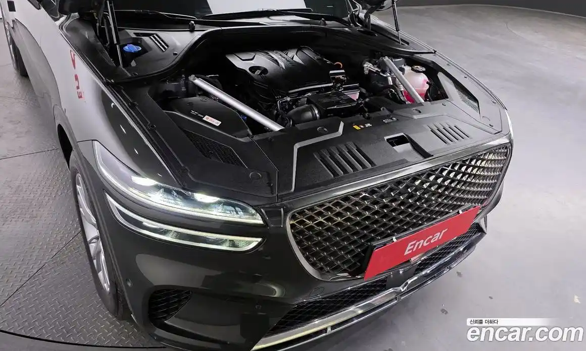 Genesis GV70 2024 2.5 Автомат в Москве № 24575, фото 4