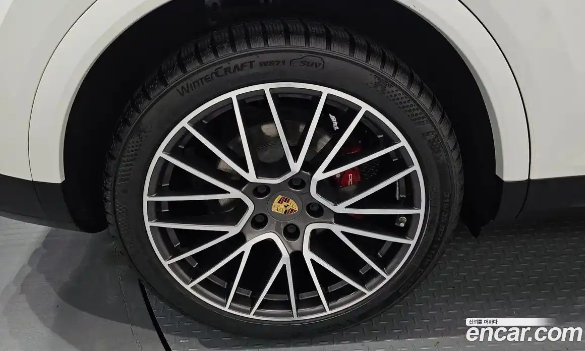 Porsche Cayenne 2022 3.0 Автомат в Москве № 251848, фото 20