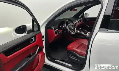 Porsche Cayenne 2022 3.0 Автомат в Москве № 251848, миниатюра 4