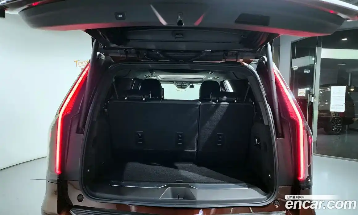 Cadillac Escalade 2022 6.2 Автомат в Москве № 256409, фото 10