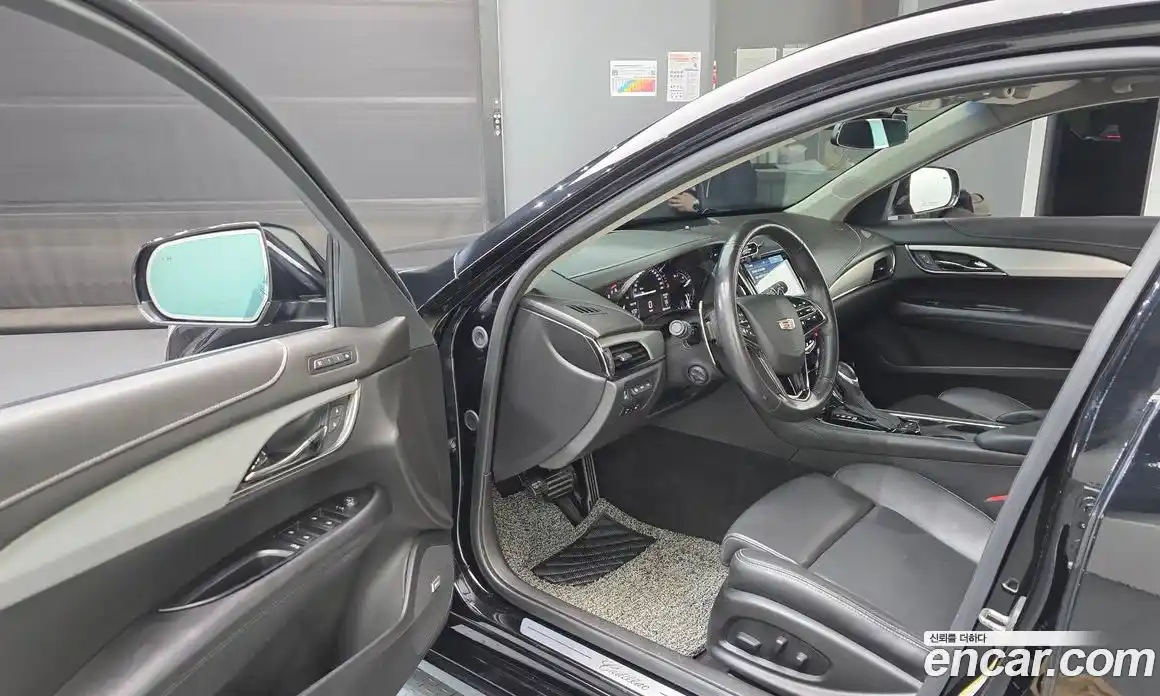 Cadillac ATS 2018 2.0 Автомат в Москве № 256419, фото 14