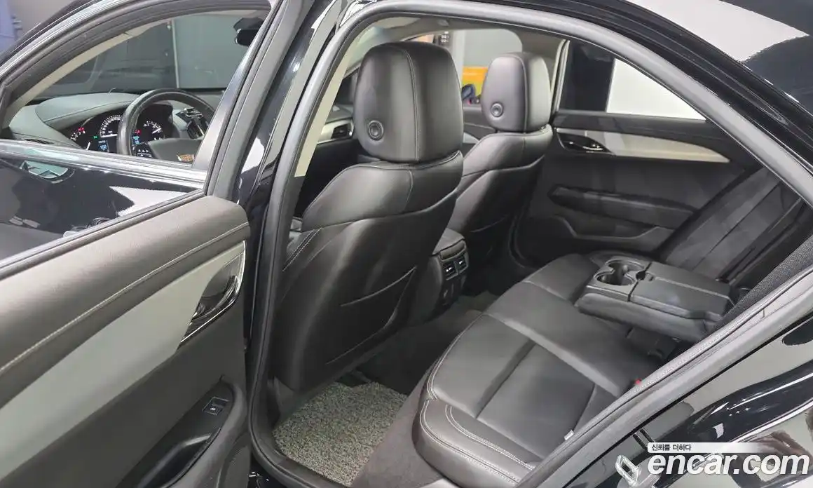 Cadillac ATS 2018 2.0 Автомат в Москве № 256419, фото 20