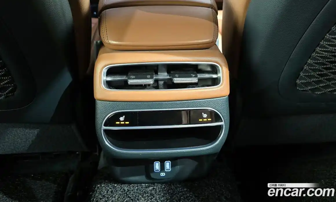 Genesis GV70 2022 2.5 Автомат в Москве № 26277, фото 17