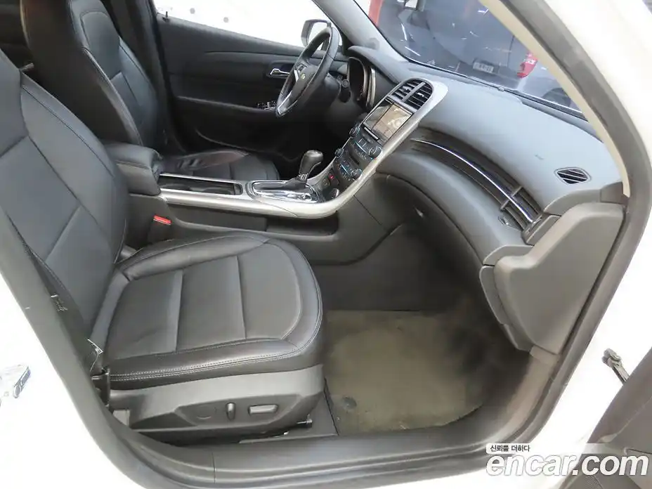 Chevrolet Malibu 2015 2.0 Автомат в Москве № 263988, фото 9