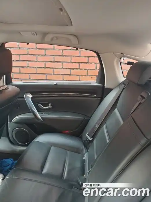 Renault SM7 2012 2.5 Автомат в Москве № 265447, фото 13