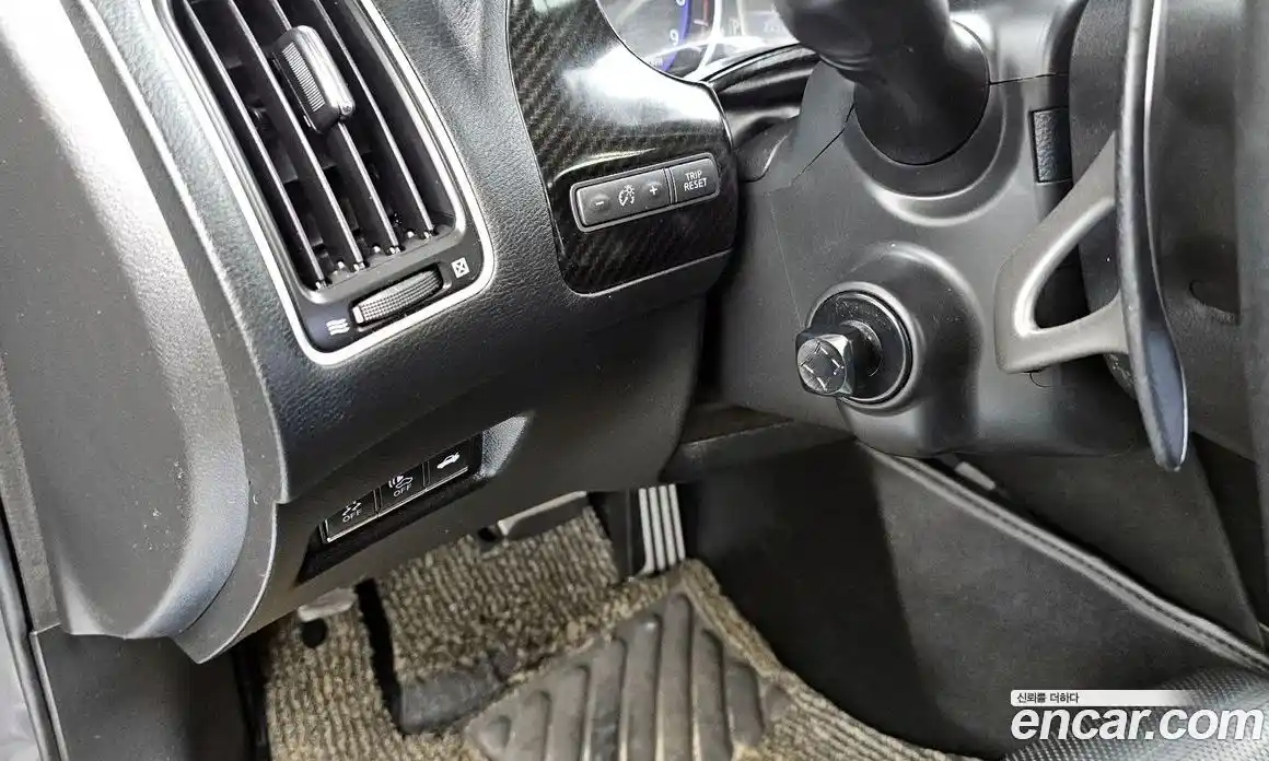 Infiniti Q50 2016 3.5 Автомат в Москве № 268819, фото 17