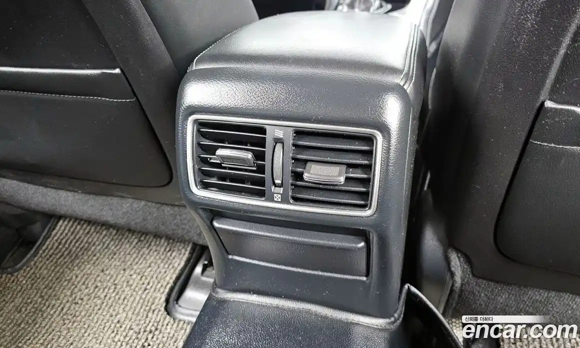 Infiniti Q50 2016 3.5 Автомат в Москве № 268819, фото 19