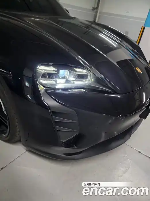 Porsche Taycan 2022 0.1 Автомат в Москве № 270458, фото 1