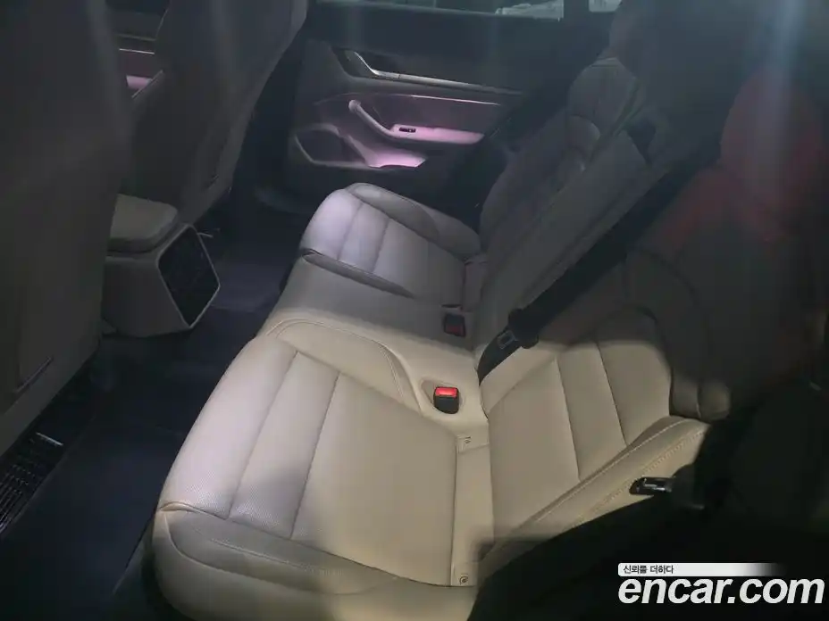 Porsche Taycan 2022 0.1 Автомат в Москве № 270458, фото 14