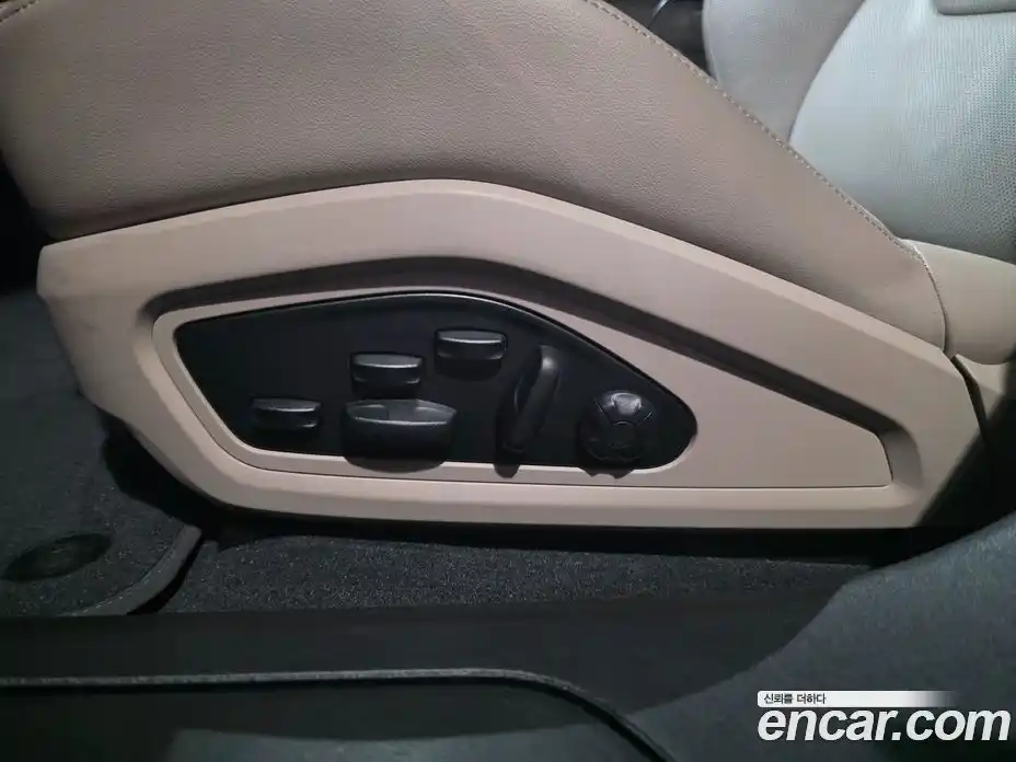 Porsche Taycan 2022 0.1 Автомат в Москве № 270458, фото 16