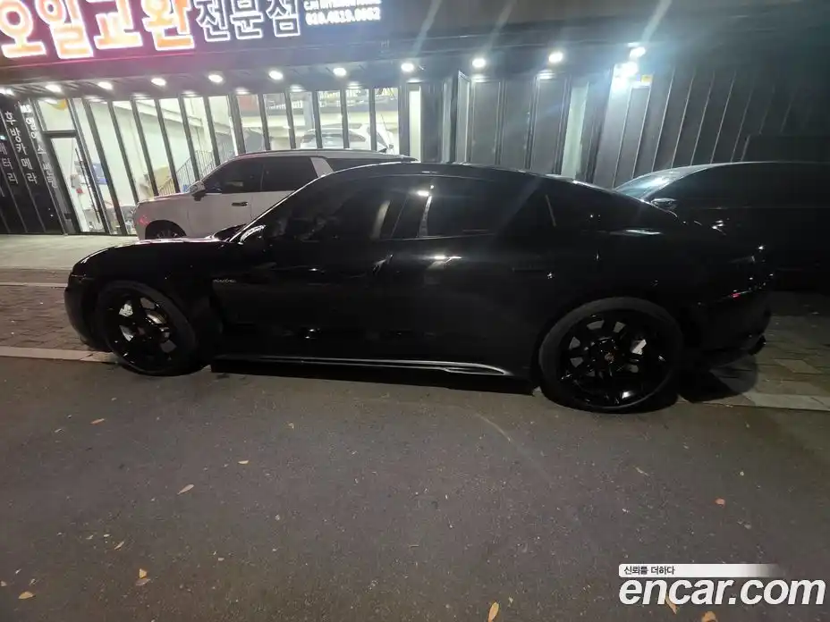 Porsche Taycan 2022 0.1 Автомат в Москве № 270458, фото 18