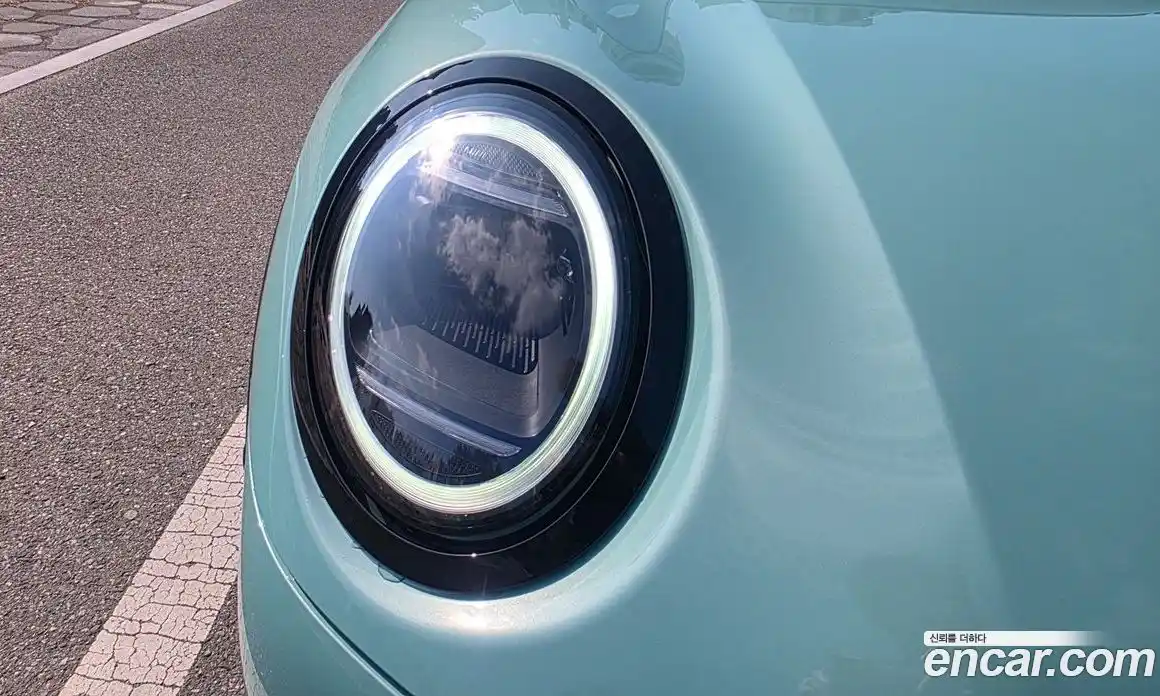 Mini Cooper Convertible 2025 2.0 Автомат в Москве № 271714, фото 13