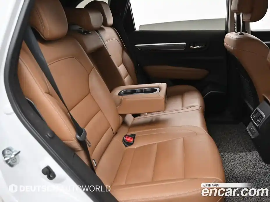 Renault QM6 2022 2.0 Автомат в Москве № 277179, фото 12