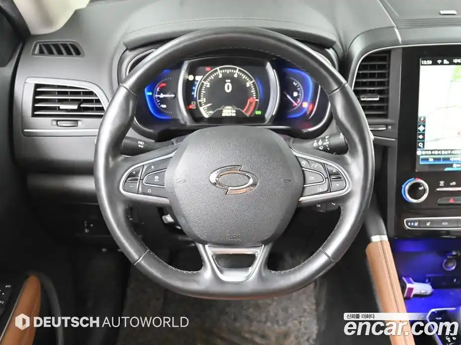 Renault QM6 2022 2.0 Автомат в Москве № 277179, фото 13