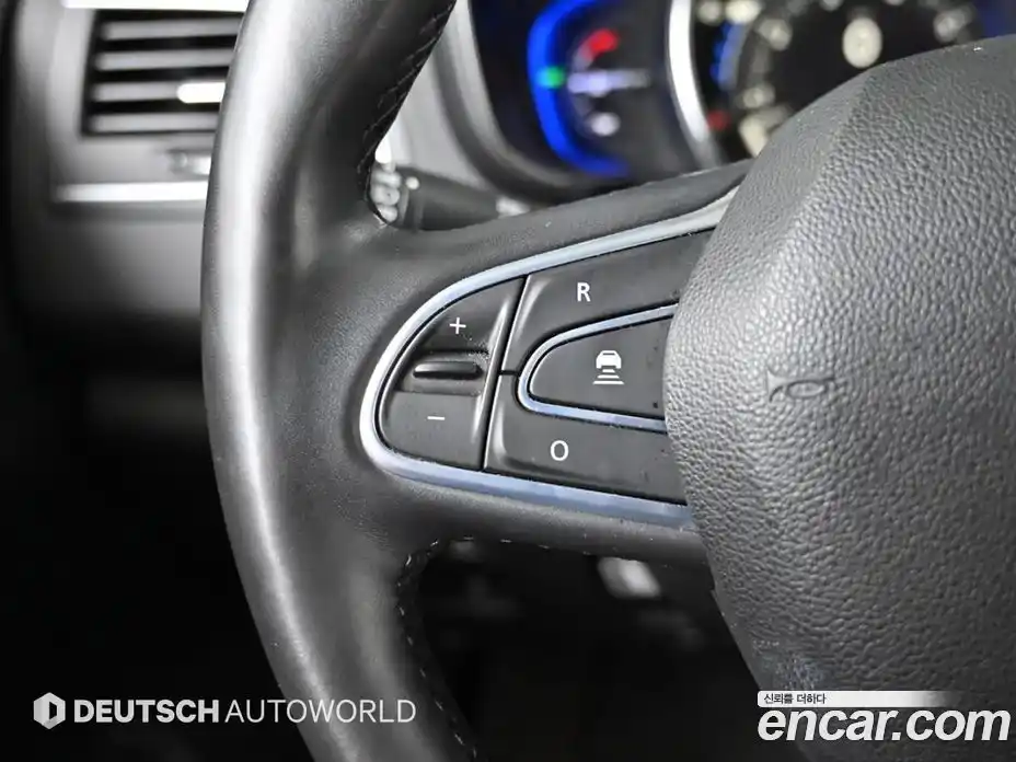 Renault QM6 2022 2.0 Автомат в Москве № 277179, фото 18