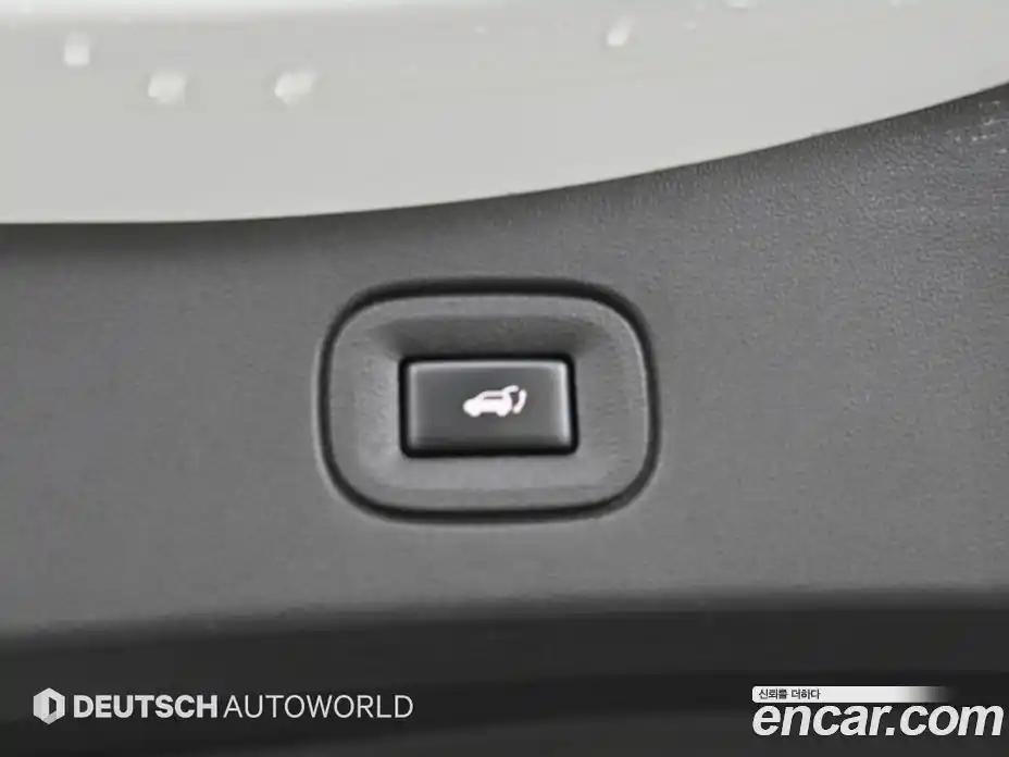 Renault QM6 2022 2.0 Автомат в Москве № 277179, фото 19