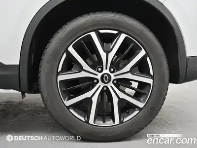 Renault QM6 2022 2.0 Автомат в Москве № 277179, миниатюра 5