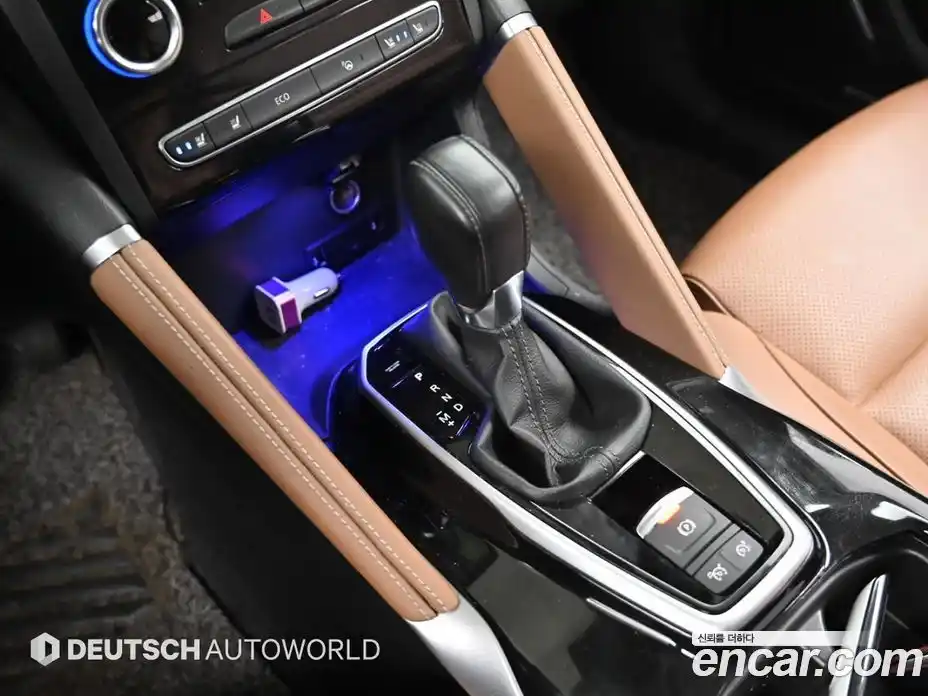 Renault QM6 2022 2.0 Автомат в Москве № 277179, фото 9