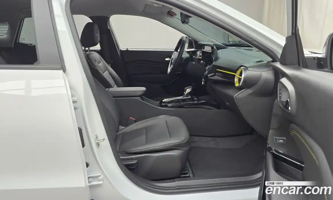 Chevrolet Trax 2025 1.2 Автомат в Москве № 292029, фото 3