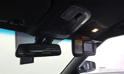 SsangYong TIBOLI 2021 1.6 Автомат в Москве № 29300, миниатюра 2