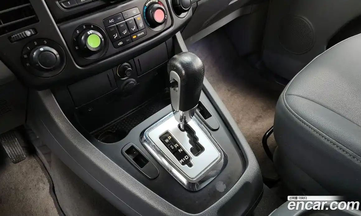 SsangYong Rodius 2013 2.0 Автомат в Москве № 29409, фото 9