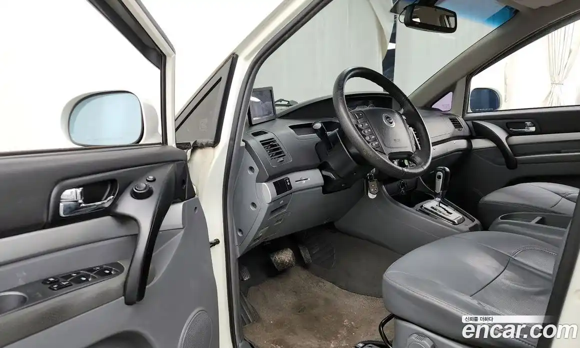 SsangYong Rodius 2013 2.0 Автомат в Москве № 29409, фото 10