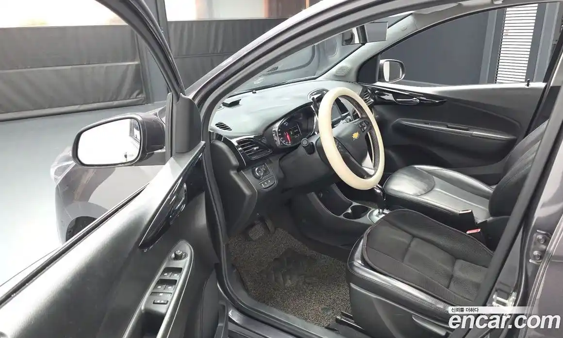 Chevrolet Spark 2016 1.0 Автомат в Москве № 315148, фото 19