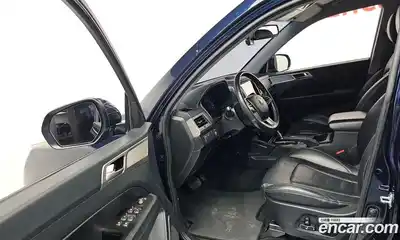 SsangYong Rexton 2019 2.2 Автомат в Москве № 31616, миниатюра 4