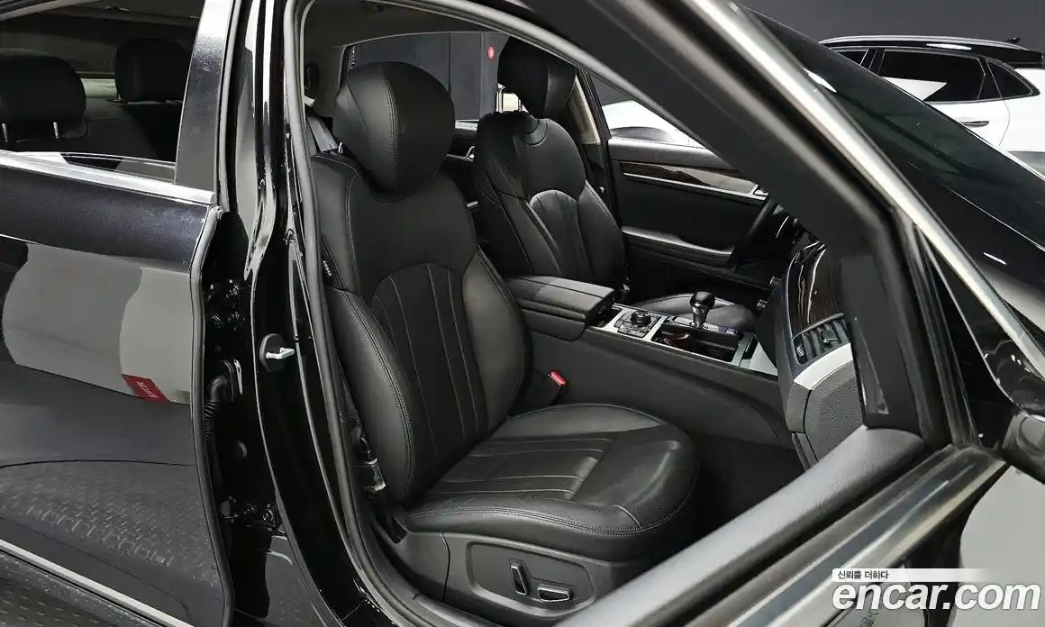 Genesis G80 2018 3.3 Автомат в Москве № 323047, фото 7