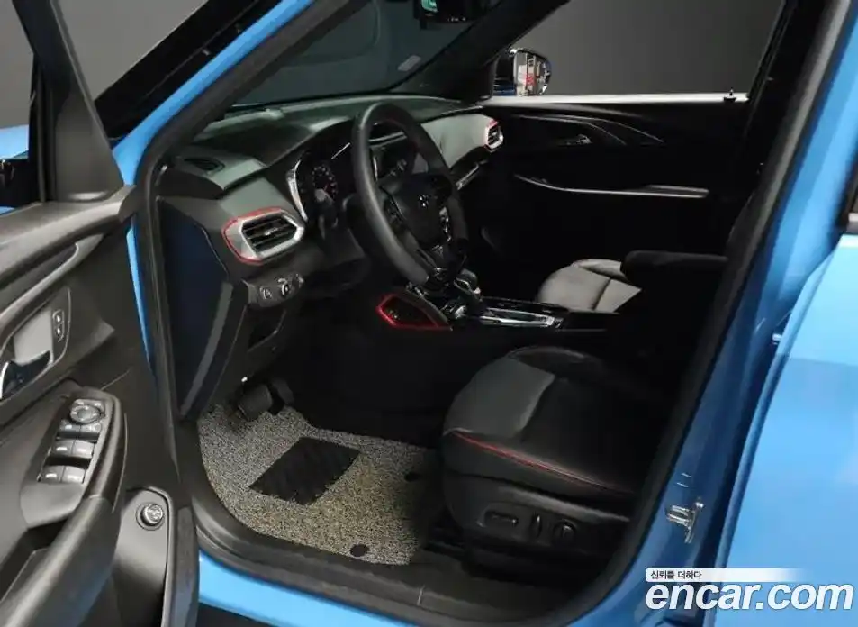 Chevrolet TrailBlazer 2023 1.3 Автомат в Москве № 323480, фото 11