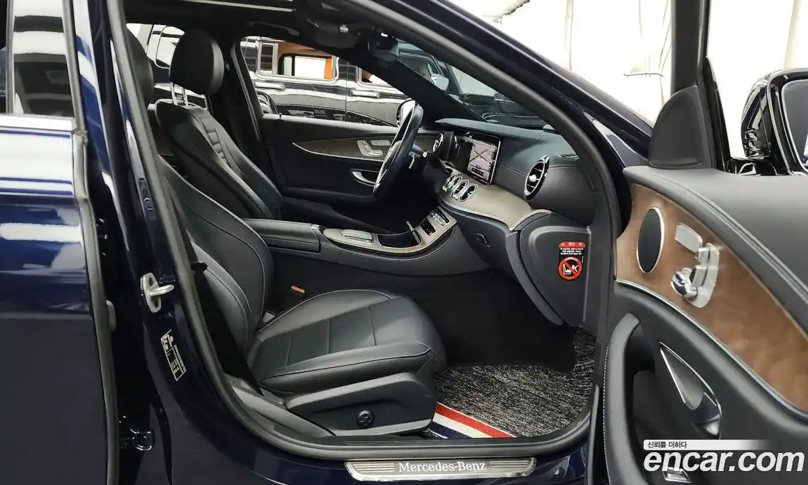 Mercedes-Benz E-Class 2021 1.9 Автомат в Москве № 324910, фото 5