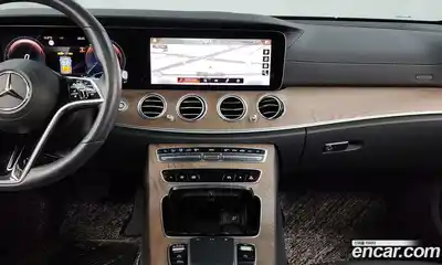 Mercedes-Benz E-Class 2021 1.9 Автомат в Москве № 324910, миниатюра 8