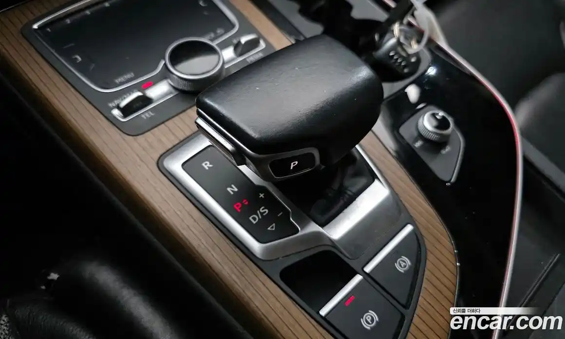 Audi Q7 2016 3.0 Автомат в Москве № 325807, фото 8