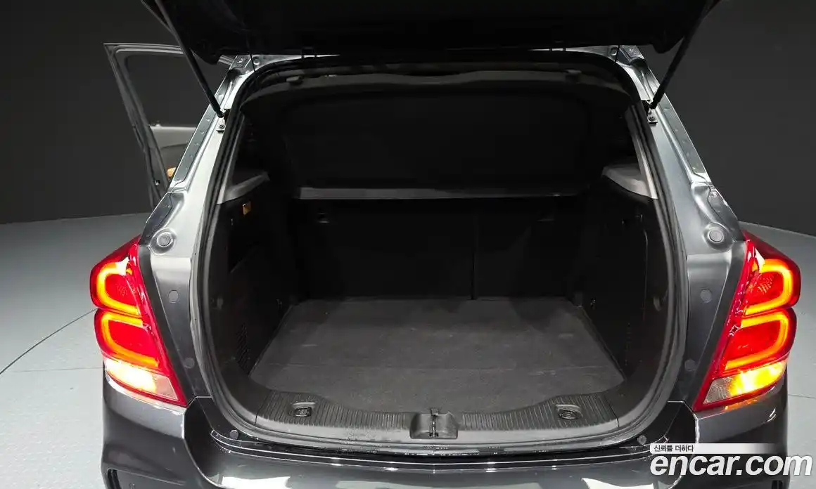 Chevrolet Trax 2017 1.4 Автомат в Москве № 327678, фото 20