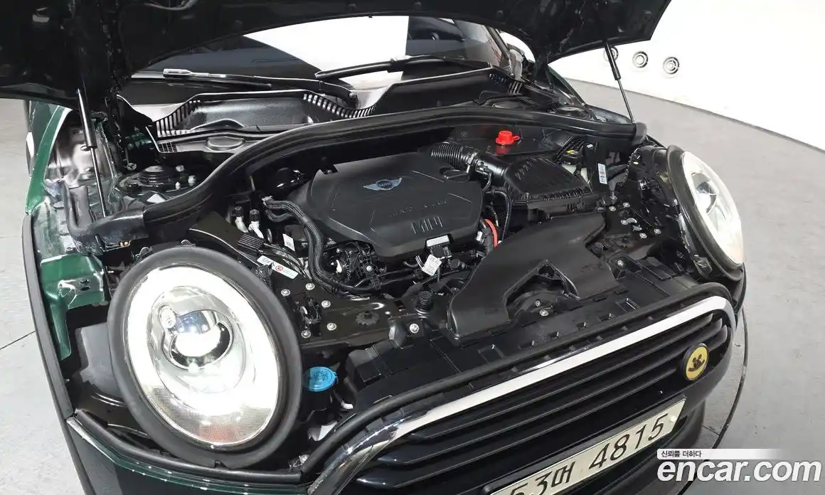 Mini Clubman 2017 2.0 Автомат в Москве № 329194, фото 1