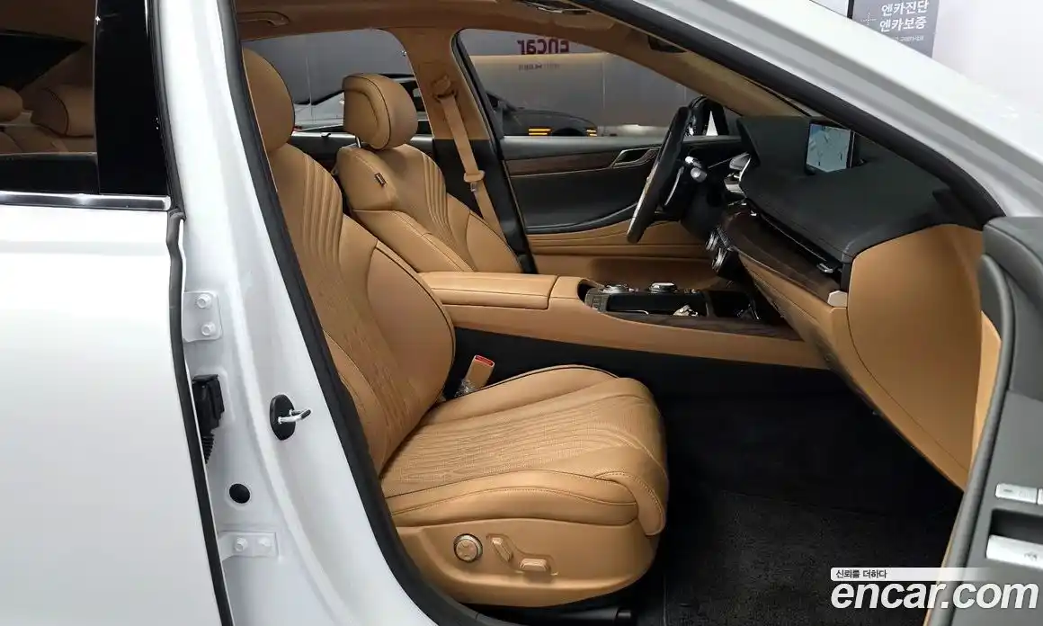 Genesis G80 2024 2.5 Автомат в Москве № 333411, фото 10